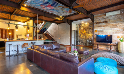 Niconico Mansion Lounge Area with TV | Seminyak, Bali