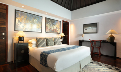 Villa Samuan Villa Siki Bedroom with Study Area | Seminyak, Bali