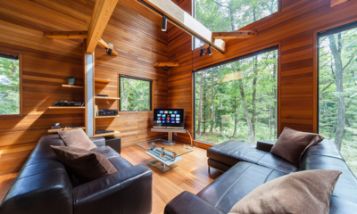 Phoenix One Lounge with TV | Wadano, Hakuba