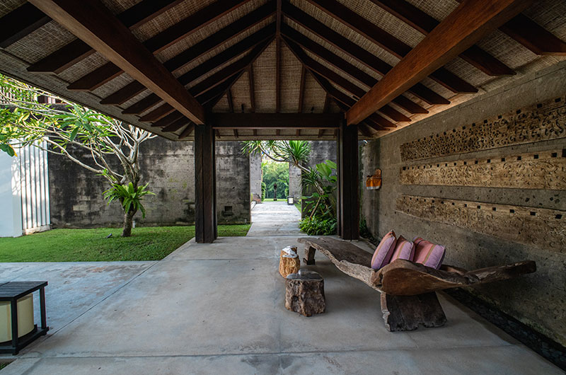 Ambalama Villa Seating Area with View | Seseh, Bali
