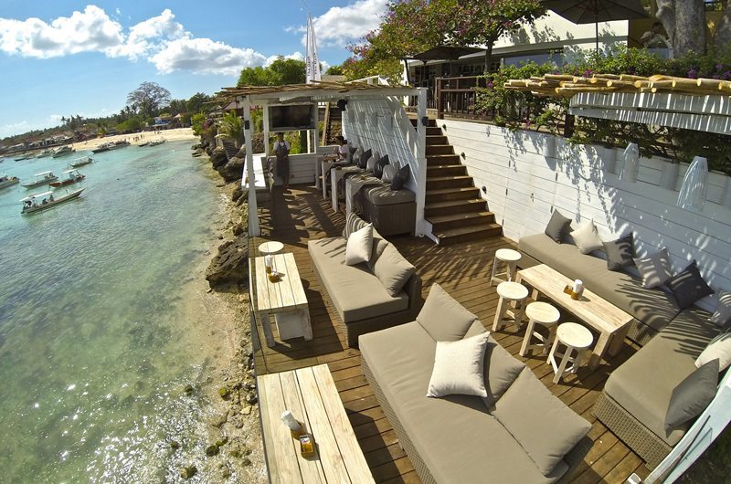 Batu Karang Lembongan Resort Lounge | Nusa Lembongan, Bali