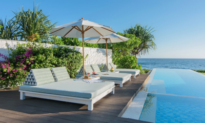 Beach House Sun Beds | Nusa Lembongan, Bali