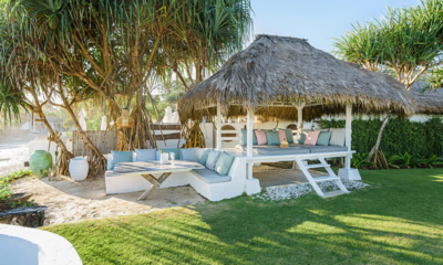 Beach House Pool Bale | Nusa Lembongan, Bali