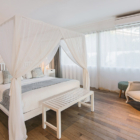 Beach House Bedroom with Four Poster Bed | Nusa Lembongan, Bali