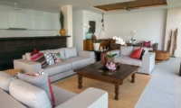 Villa Lago Living Area | Nusa Lembongan, Bali