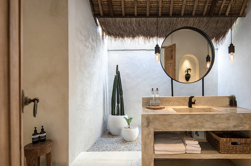 Villa Massilia Satu Semi Open Bathroom | Seminyak, Bali