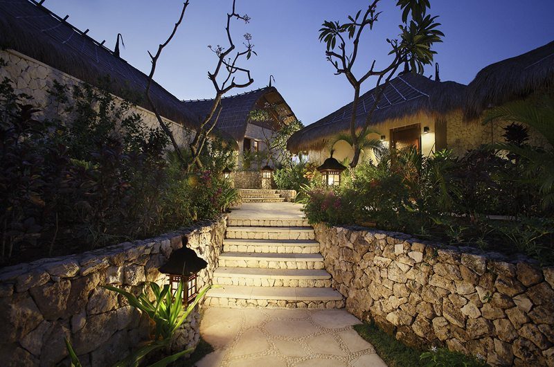 Villa Tanjung Pathway | Nusa Lembongan, Bali