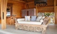 Villa Tanjung Living Area | Nusa Lembongan, Bali