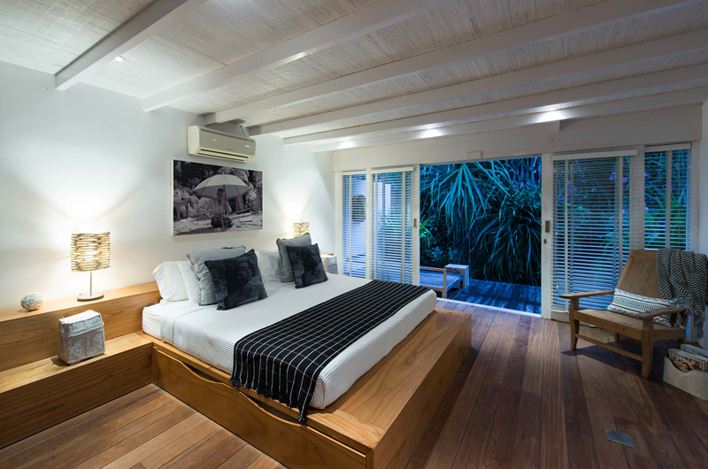 Villa Tranquilla Bedroom and Balcony | Nusa Lembongan, Bali