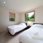 Solar Chalets Twin Bedroom | Hakuba, Nagano