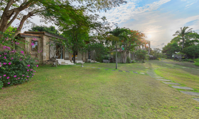 Koh Koon Gardens with Pathway | Chaweng, Koh Samui