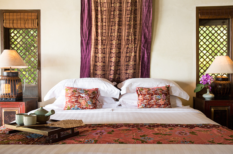 Villa Samudra Octagonal Master Bedroom with Lamps | Koh Samui, Thailand Villa Samudra Octagonal Master Bedroom with Lamps | Koh Samui, Thailand