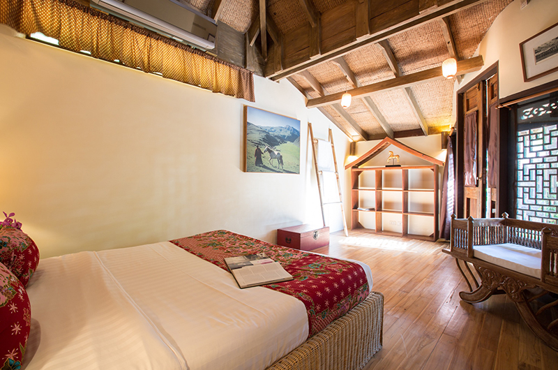 Villa Samudra Octagonal Bedroom with Chair | Koh Samui, Thailand Villa Samudra Octagonal Bedroom with Chair | Koh Samui, Thailand