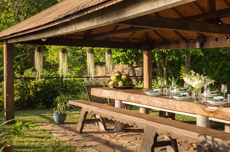 Villa Samudra Dining Table | Koh Samui, Thailand