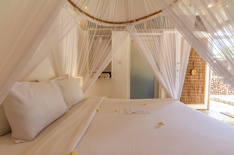 Les Villas Ottalia Gili Meno Bedroom with Pool View | Gili Meno, Lombok