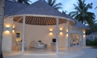 Sunset Palm Resort Super Deluxe 2br Villa Open Plan Living | Lombok | Indonesia