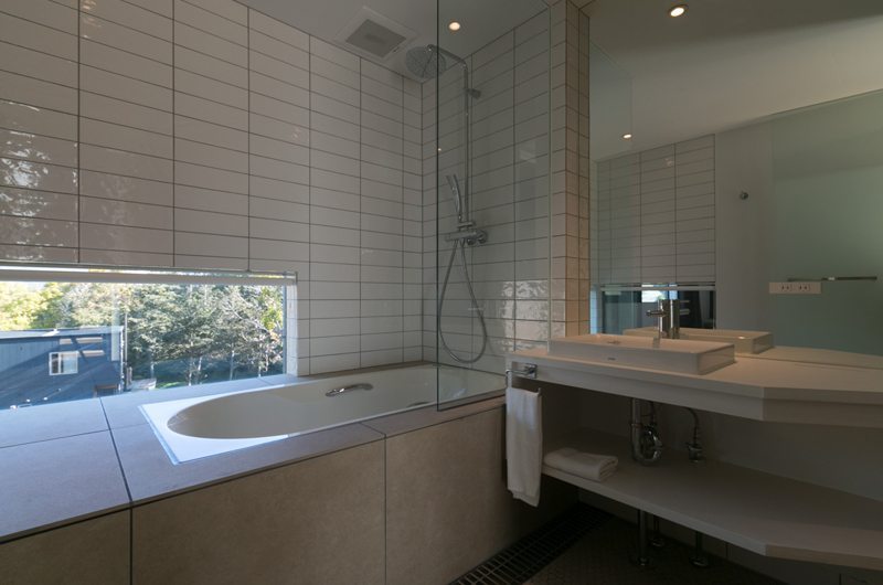 Millesime Bathroom | Lower Hirafu, Niseko