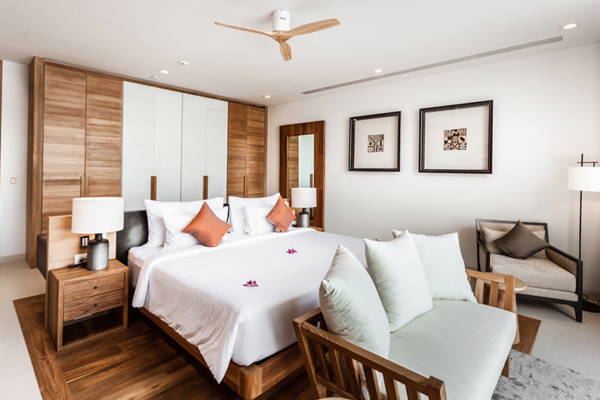 Villa Amarapura Guest Bedroom 1 with Seating | Cape Yamu, Phuket