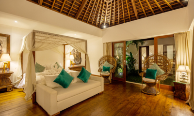 Villa Naty Bedroom with Sofa | Umalas, Bali