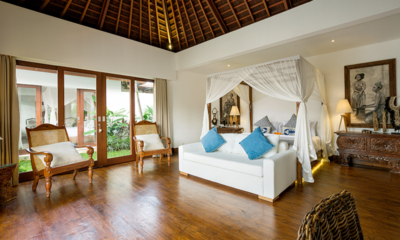 Villa Naty Bedroom with Sofa and Chairs | Umalas, Bali