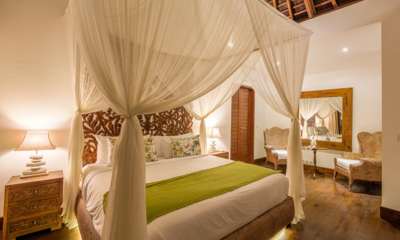 Villa Naty Bedroom with Seating Area | Umalas, Bali