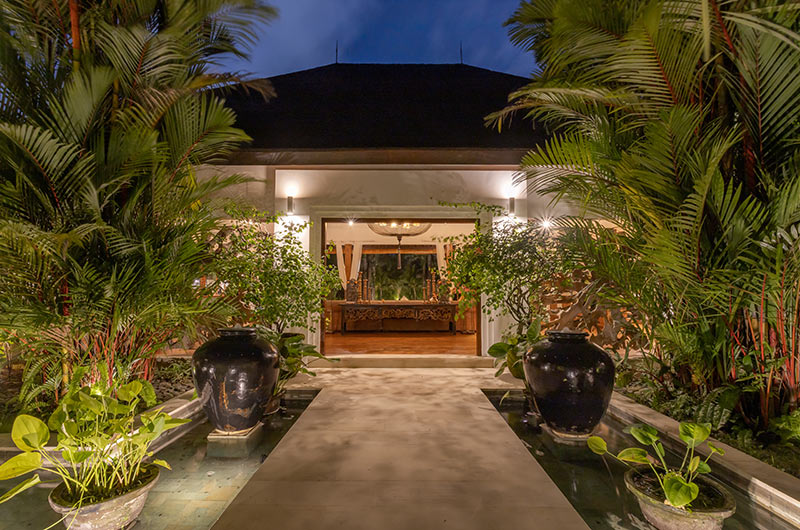 Villa Naty Way to Living Area | Umalas, Bali