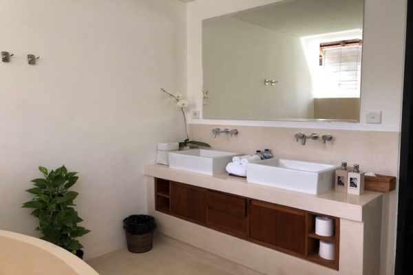 Villa Tjitrap Guest Bathroom | Seminyak, Bali