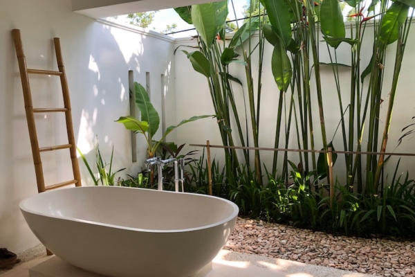 Villa Tjitrap Open Bathtub | Seminyak, Bali