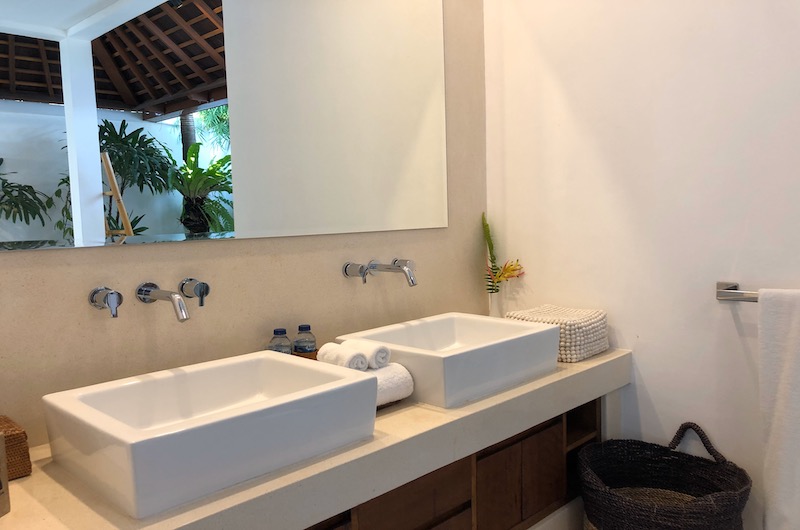 Villa Tjitrap Bathroom Sink | Seminyak, Bali