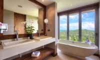 Villa Grand Vista Bathroom | Koh Samui, Thailand