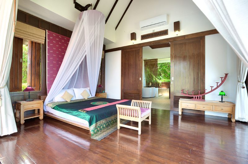 Villa Thai Teak Master Bedroom Side View | Koh Samui, Thailand