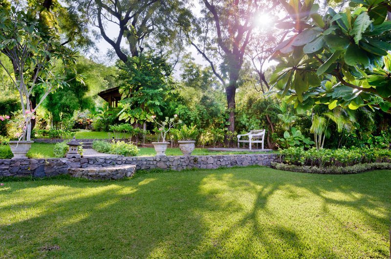 Villa Beten Bukit Tropical Garden | North Bali, Bali