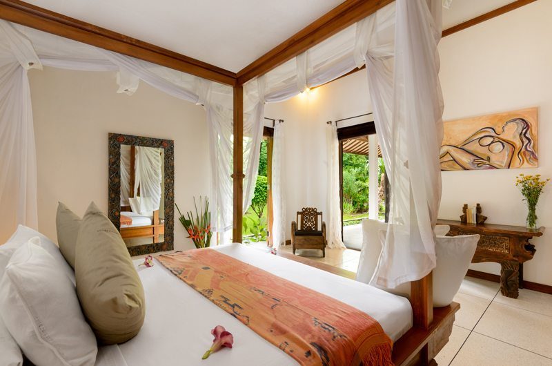 Villa Beten Bukit Guest Bedroom | North Bali, Bali