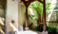 Villa Gembira Batubelig En-suite Bathroom | Batubelig, Bali