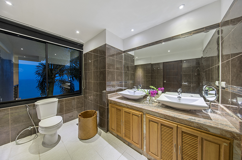 Ban Nai Fan Bathroom Three | Choeng Mon, Koh Samui