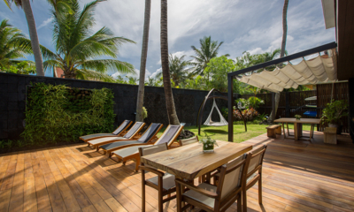 Villa U Reclining Sun Loungers with Palm Trees | Lipa Noi, Koh Samui