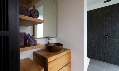 Villa U TV Room Bathroom with Shower | Lipa Noi, Koh Samui