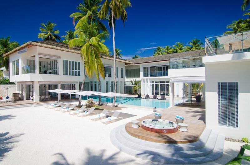 The Amilla Villa Estate Sun Deck | Baa Atoll | Maldives