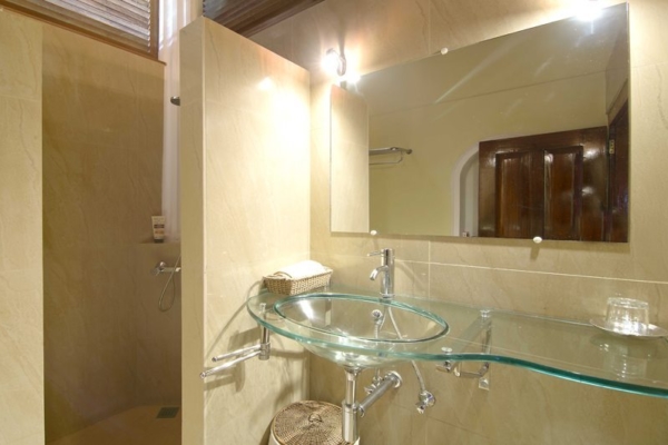 Pointe Sud Guest Bathroom | Mirissa, Sri Lanka
