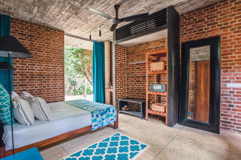 Dvd Watch Lost Girls And Love Hotels Free 14 Hours (An Insider's