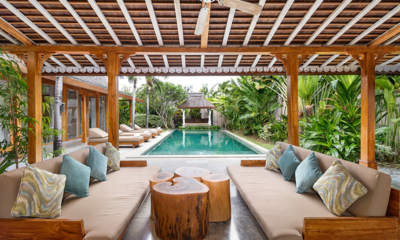 Villa Little Mannao Pool Side Lounge | Kerobokan, Bali