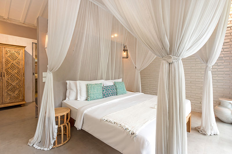 Villa Little Mannao Bedroom Three with Mosquito Net | Kerobokan, Bali