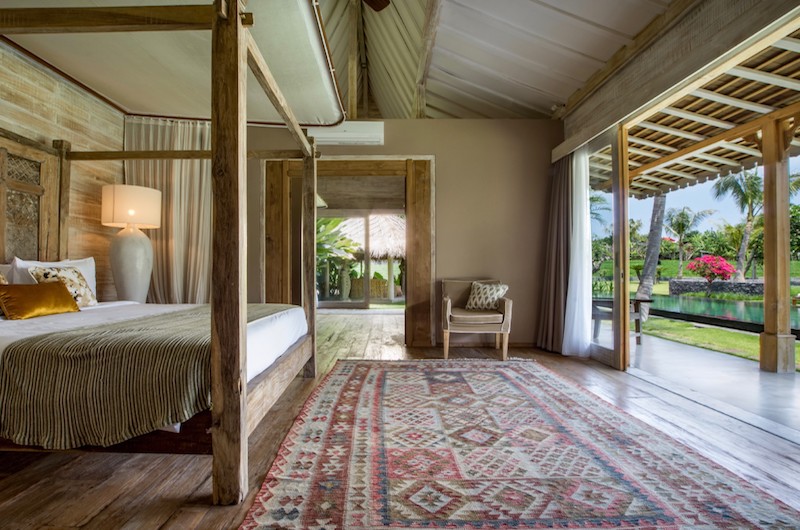 Villa Mannao Bedroom with Seating | Kerobokan, Bali