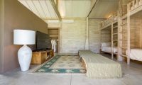 Villa Mannao Bunk Beds with TV | Kerobokan, Bali