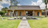Villa Mannao Ponds Area | Kerobokan, Bali