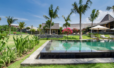 Villa Mannao Pool Side Area | Kerobokan, Bali