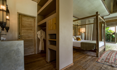 Villa Mannao Bedroom and Bathroom One | Kerobokan, Bali
