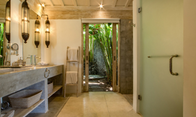Villa Mannao Estate Villa Mannao Bathroom Five | Kerobokan, Bali