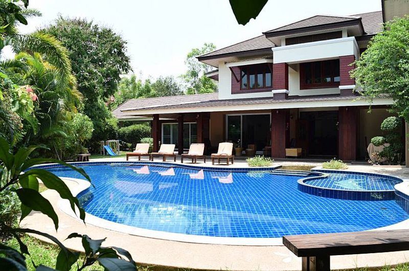 Lanna Karuehaad Villa Pool Side | Chiang Mai, Thailand