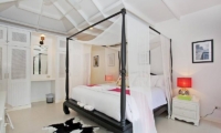 Buraran Suites Guest Bedroom | Pattaya, Thailand
